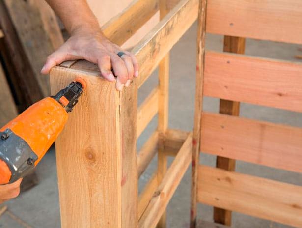 sofa-de-palete-de-madeira-7